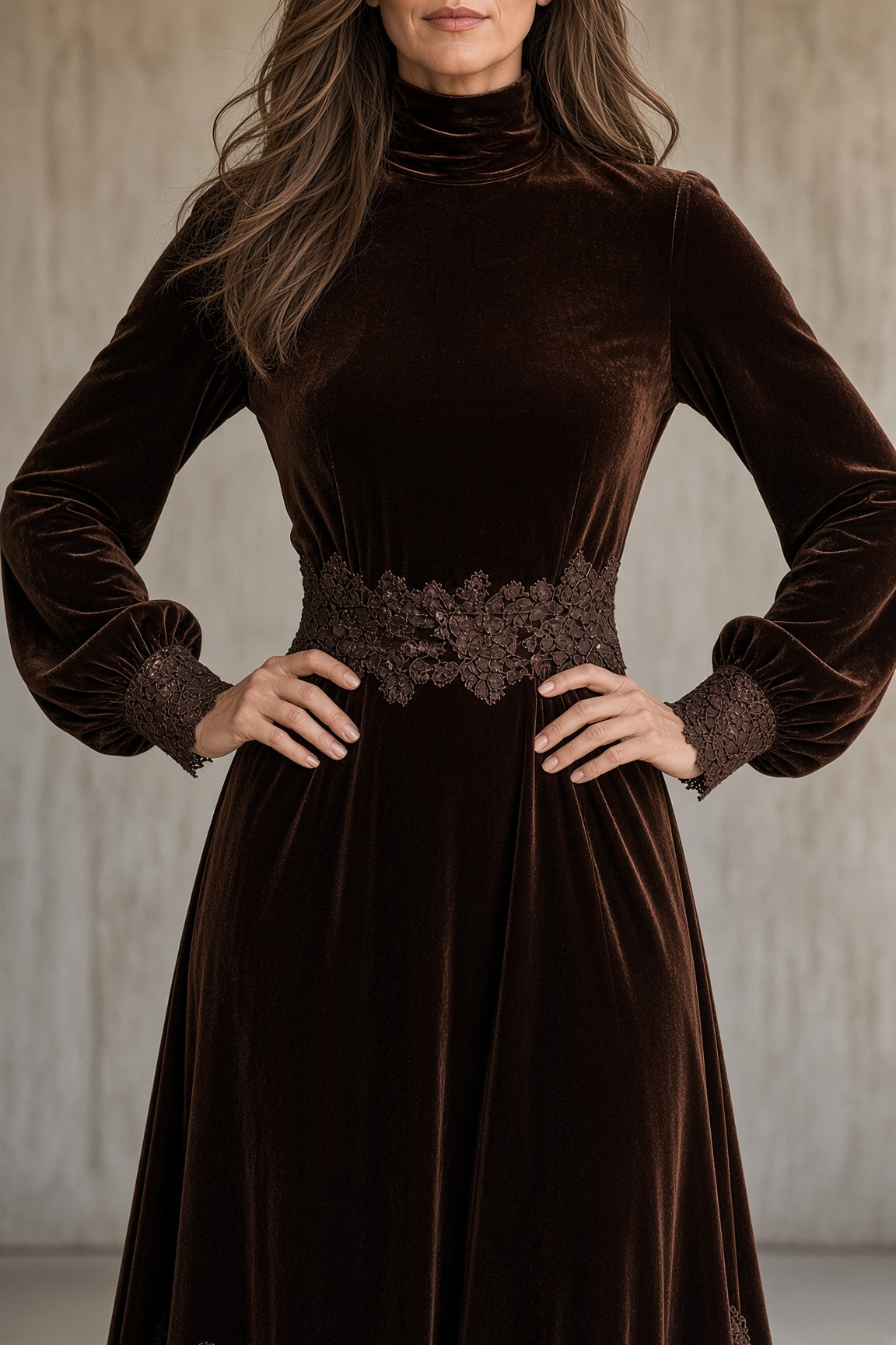 Giselle | Lace-Trimmed Maxi Dress